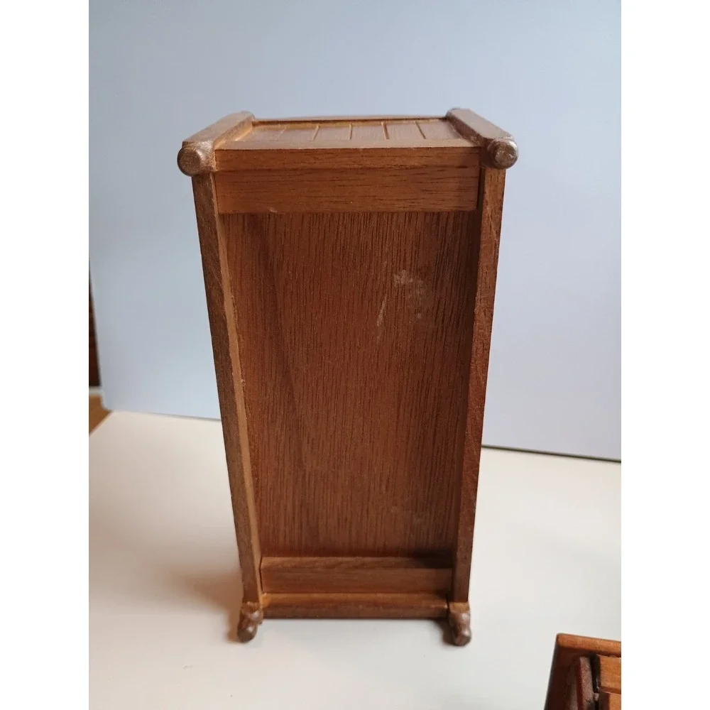 Vintage Miniatures Doll House Wooden Furniture Canopy‎ Bed Dresser Quilt Rack